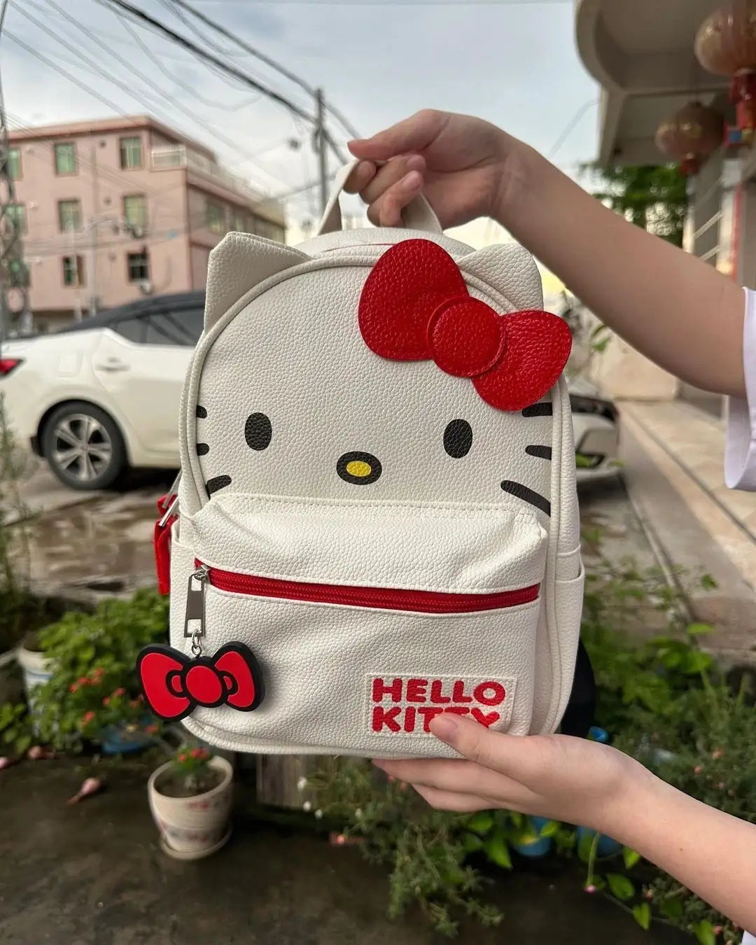 "Mochila Kitty Chic"