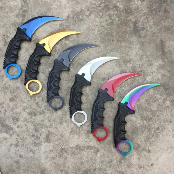 Cuchillo Karambit de juego real