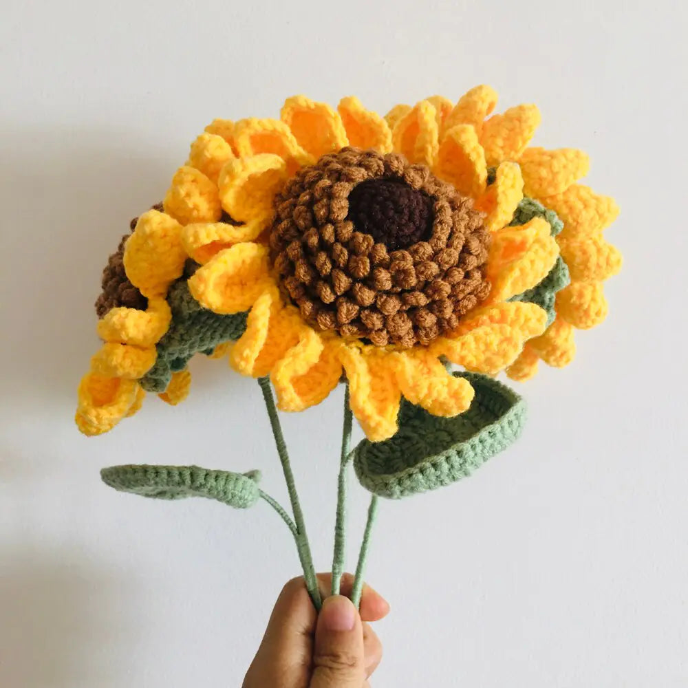 Girasol de ganchillo hecho a mano para decoración