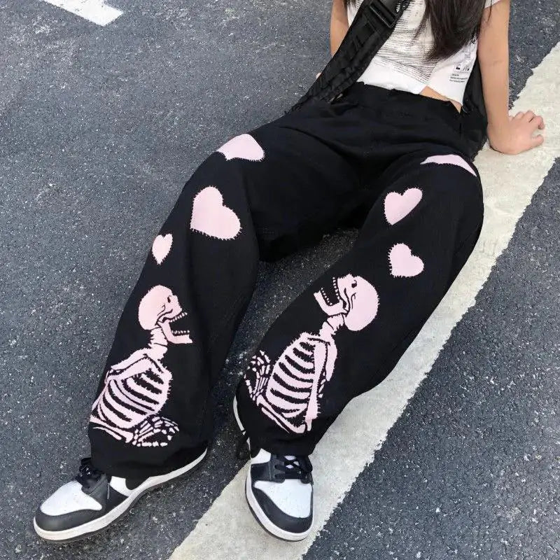 Estilo Único: Pantalones de Pierna Ancha con Estampado de Calaveras